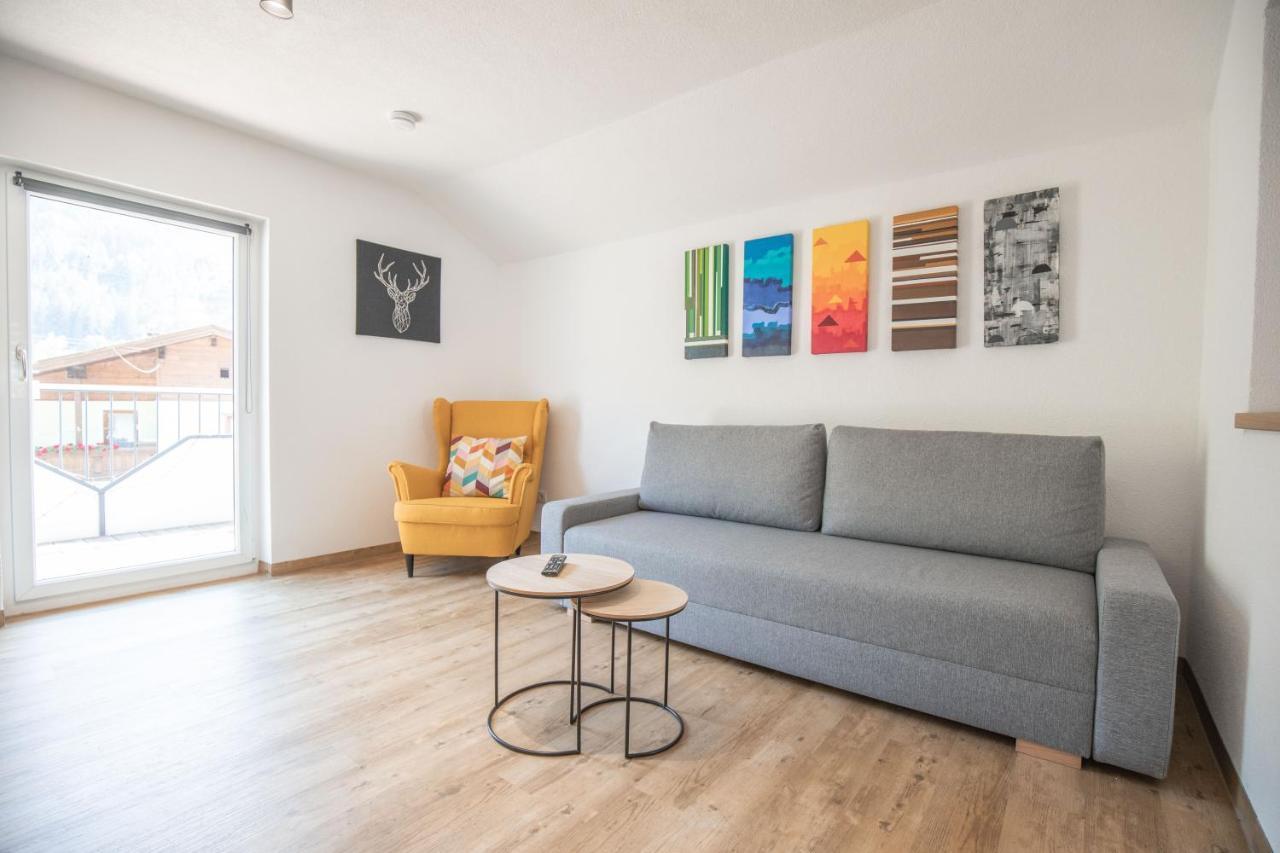 Apart Alp Line Apartment Mils bei Imst Exterior photo